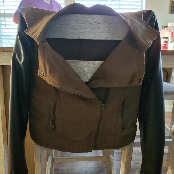 Coutures women's bomber jacket. - Picture 3 of 4